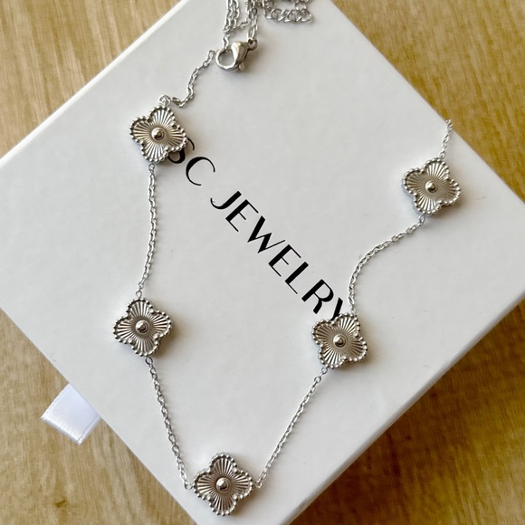 Clover Necklace Double Sided 5 Motif Stainless Steel - Picture 1 of 8